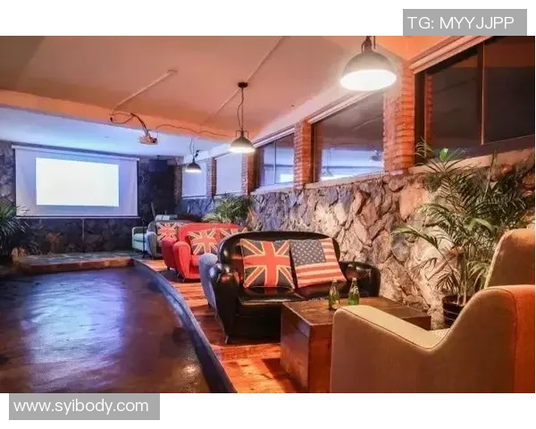 球星在家踢足球 享受家庭时光 展现不一样的竞技魅力和亲民一面